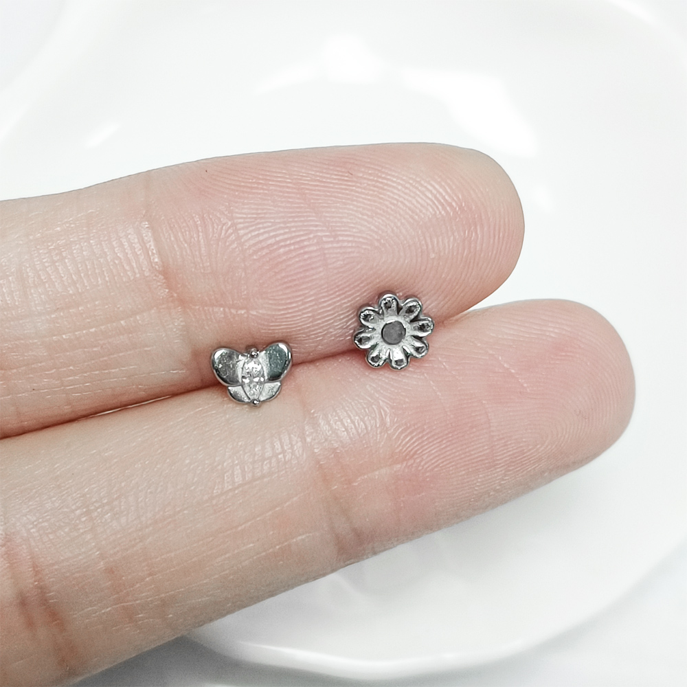 Flower Labret Piercing Butterf - Body Jewelry Surgical Steel ulasan dan harga
