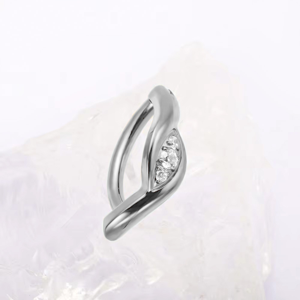 ASTM F136 Titanium 14G Hinged  - Body Jewelry For Sensitive Skin ulasan dan harga